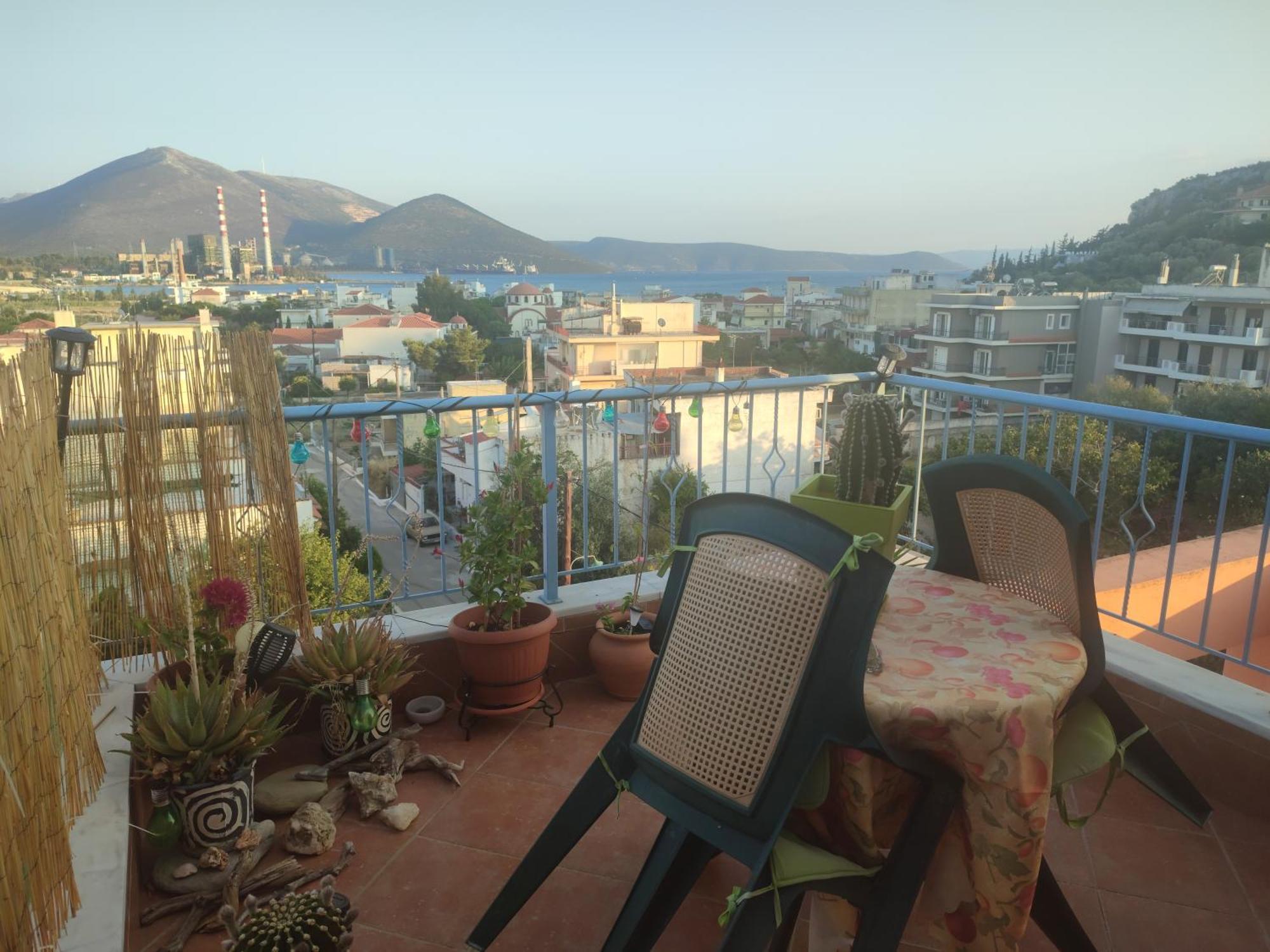 Maria Guesthouse อลิเวรี ภายนอก รูปภาพ