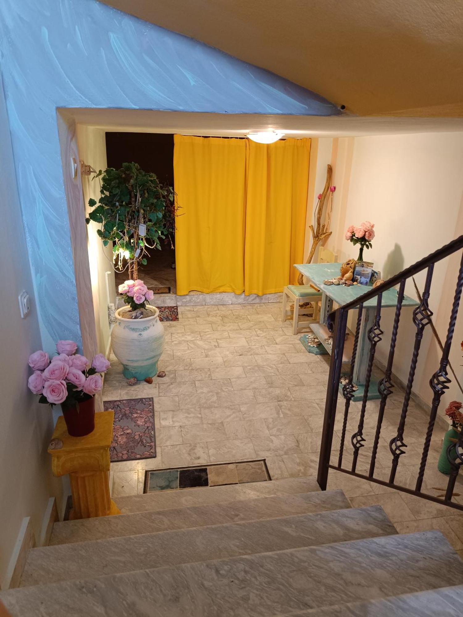Maria Guesthouse อลิเวรี ห้อง รูปภาพ